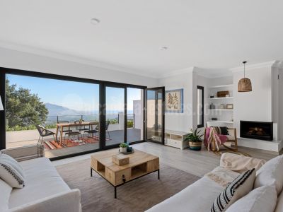 Town House in La Mairena, Marbella