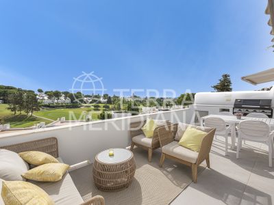 Town House in Azahara II, Marbella