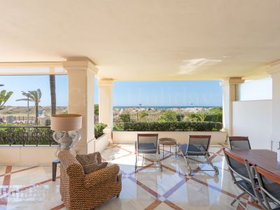 Apartamento Planta Baja en La Reserva de los Monteros, Marbella