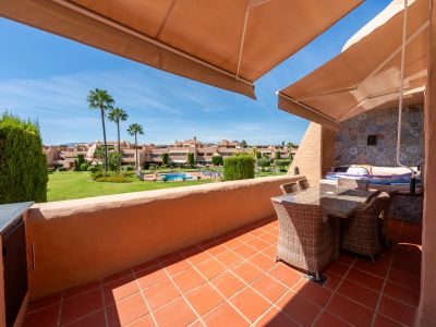 Duplex Penthouse in Atalaya, Estepona