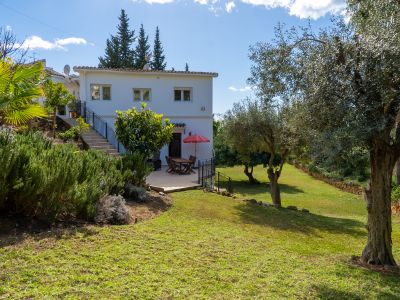 Villa in El Rosario, Marbella