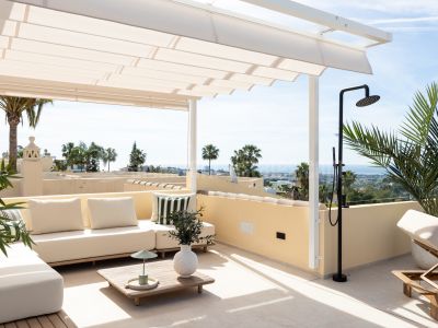 Town House in El Herrojo, Benahavis