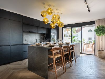 Apartamento en Nueva Andalucia, Marbella