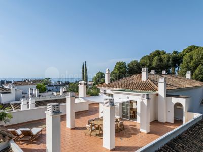 Duplex Penthouse in Las Lomas de Rio Real, Marbella