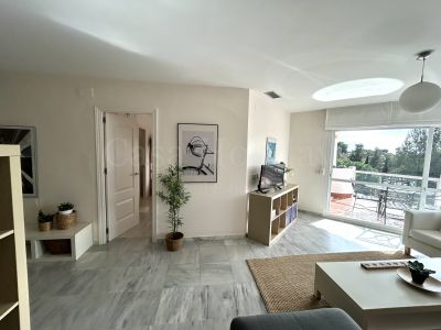 Apartamento en Rio Real Golf, Marbella