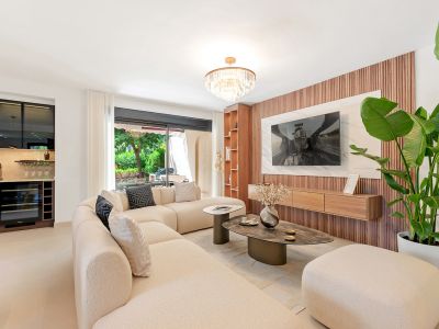 Semi Detached House in Jardines de las Lomas, Marbella