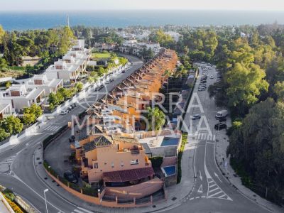 Town House in Lomas de Puente Romano, Marbella