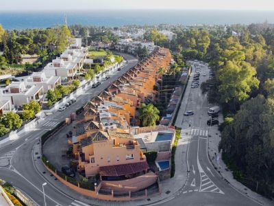 Adosado en Lomas de Puente Romano, Marbella