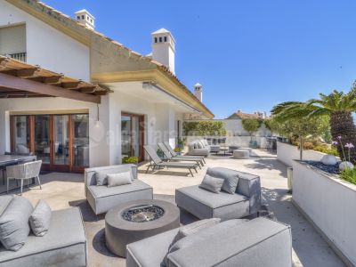 Duplex Penthouse in Lomas del Rey, Marbella