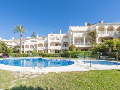 Apartment in El Pilar, Estepona
