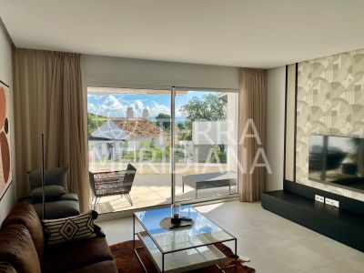 Apartment in Los Altos de los Monteros, Marbella