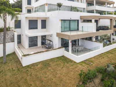 Apartamento en Las Mesas, Estepona