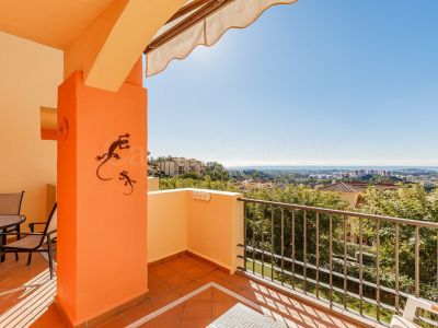 Apartment in Los Arqueros, Benahavis