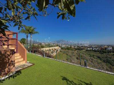 Semi Detached House in Los Jaralillos, Benahavis