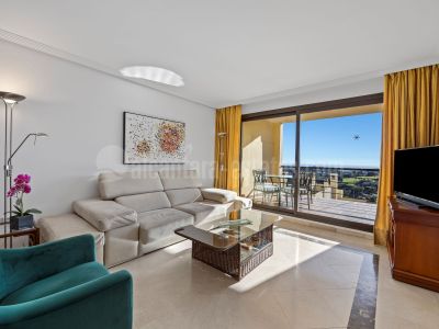 Apartment in Los Arqueros, Benahavis