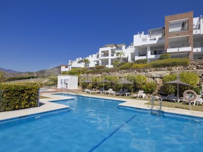 Apartamento Planta Baja en Los Arqueros, Benahavis