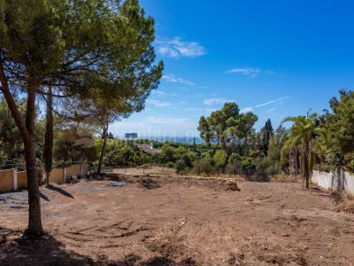 Parcela en Hacienda las Chapas, Marbella