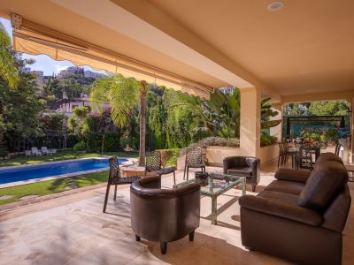 Villa en Los Arqueros, Benahavis