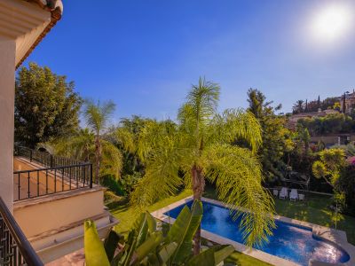 Villa en Los Arqueros, Benahavis