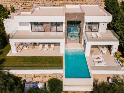 Villa en La Alqueria, Benahavis