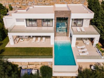 Villa in La Alqueria, Benahavis