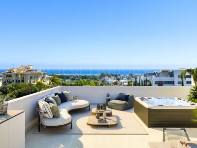 Semi Detached Villa in Selwo, Estepona