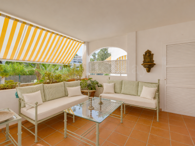 Apartamento Planta Baja en Elviria, Marbella