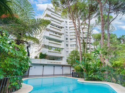 Apartamento en Jardín del Mediterráneo, Marbella