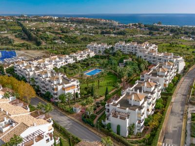 Penthouse in Selwo Hills, Estepona