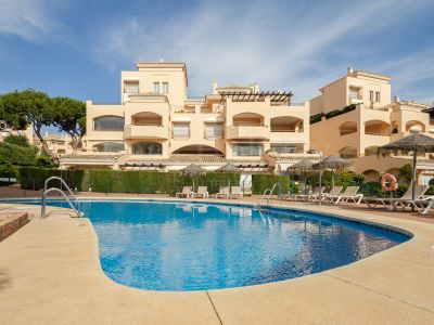 Apartamento Planta Baja en Hacienda Elviria, Marbella