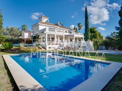 Villa in Valdeolletas, Marbella