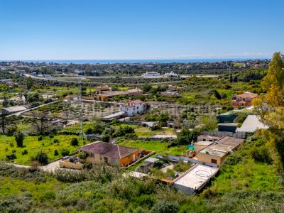 Plot in Los Arqueros, Benahavis