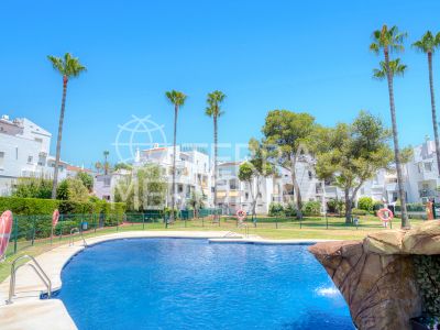 Apartment in Parque Elviria, Marbella