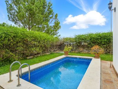 Villa en Sierra Blanca Country Club, Istan