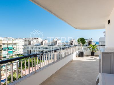 Penthouse in Playa de la Fontanilla, Marbella