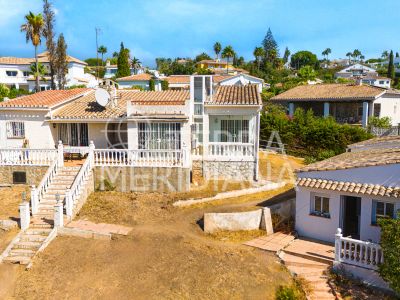 Chalet in Parque Elviria, Marbella
