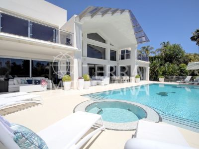 Villa in Los Naranjos, Marbella