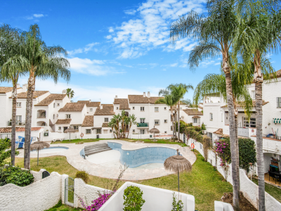 Town House in El Paraiso, Estepona