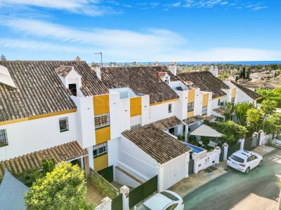 Town House in Monte Biarritz, Estepona