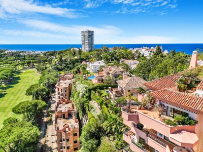 Duplex Penthouse in Vista Golf, Marbella