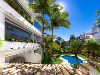 Apartamento Planta Baja en Las Cañas Beach, Marbella