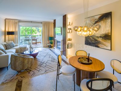 Apartment in Balcones de Puente Romano, Marbella