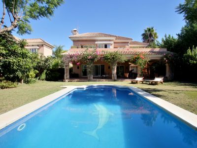 Villa in Las Brisas, Marbella