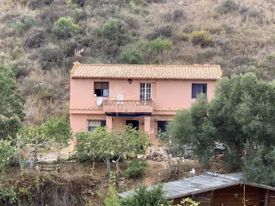 Finca en Loma del Flamenco, Mijas