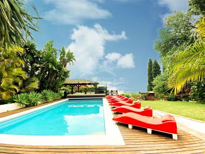 Villa in Benalmadena Costa, Benalmadena