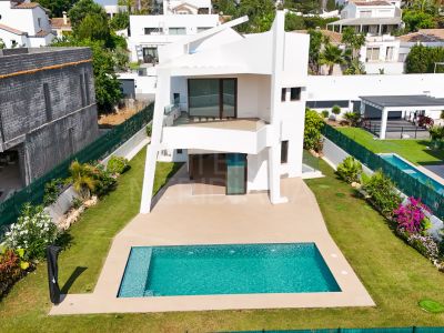 Villa in Monte Biarritz, Estepona