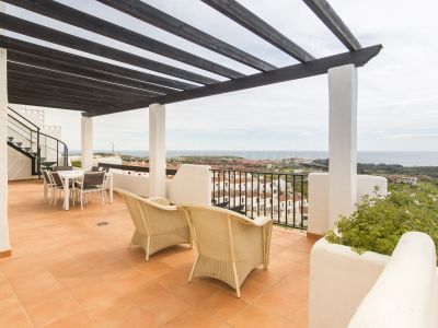 Penthouse in Augusta Sea and Golf, Casares