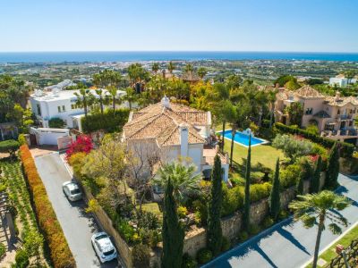 Villa in Monte Halcones, Benahavis