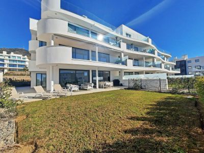 Apartamento Planta Baja en El Higueron, Fuengirola