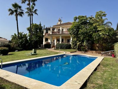 Villa en Las Chapas, Marbella